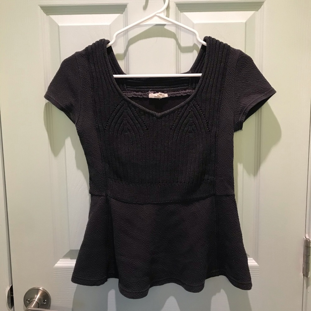 Meadow Rue Charcoal top